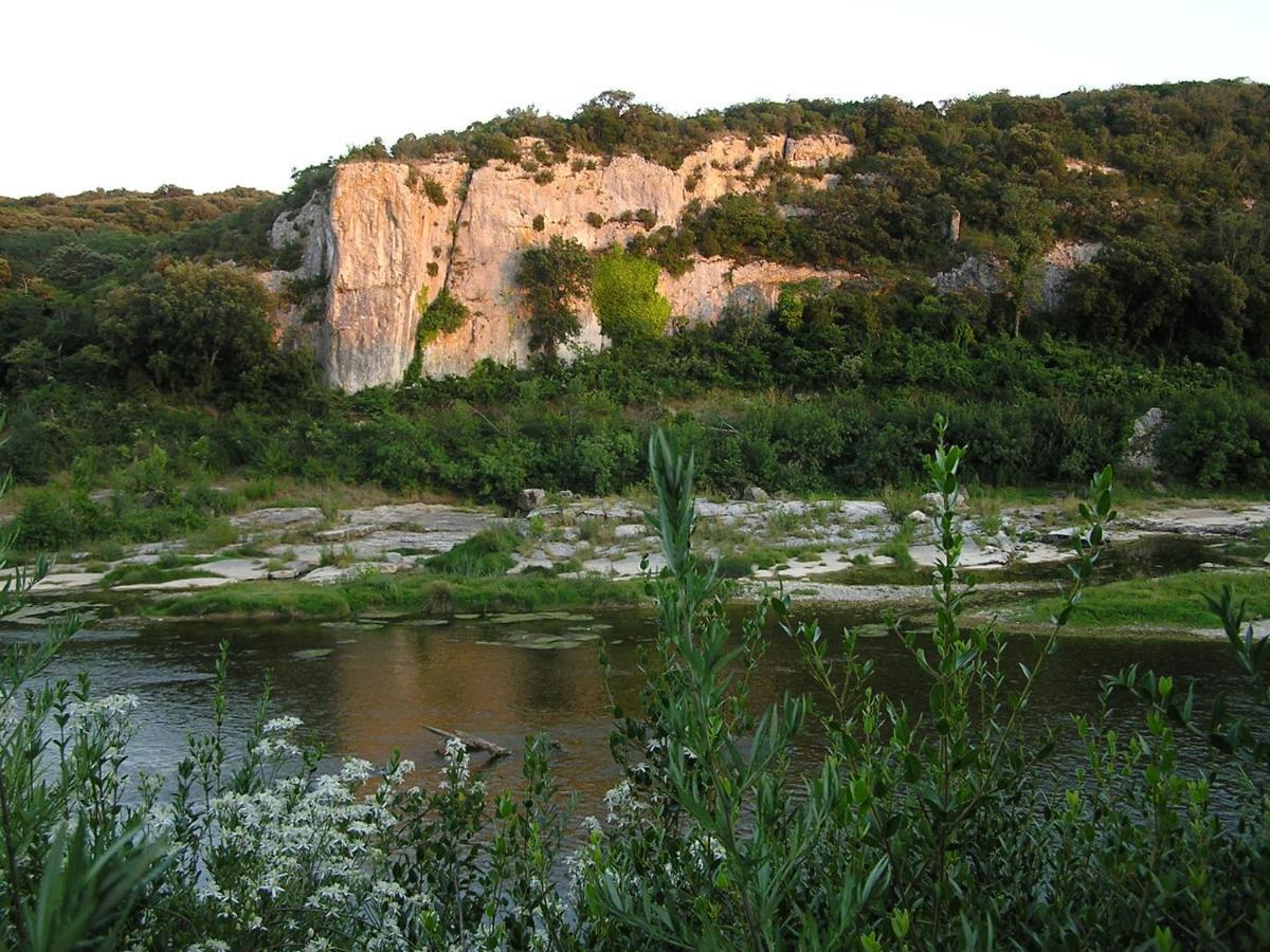 Le Mazet Des Cigales Vers Pont du Gard Exterior foto